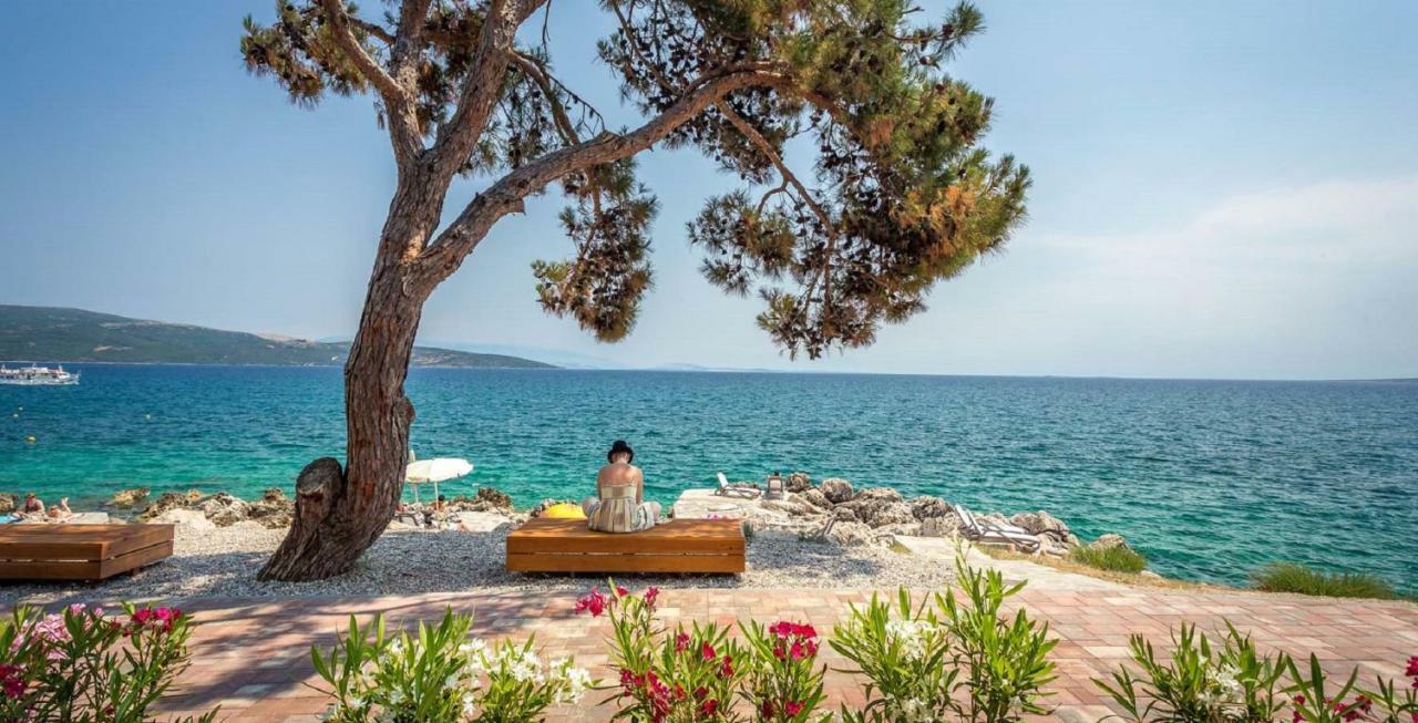 Deluxe New Apartments - Few Steps From The Beach - Luxury Holiday With Style - By Traveler Tourist Agency Krk Krk Town Eksteriør bilde